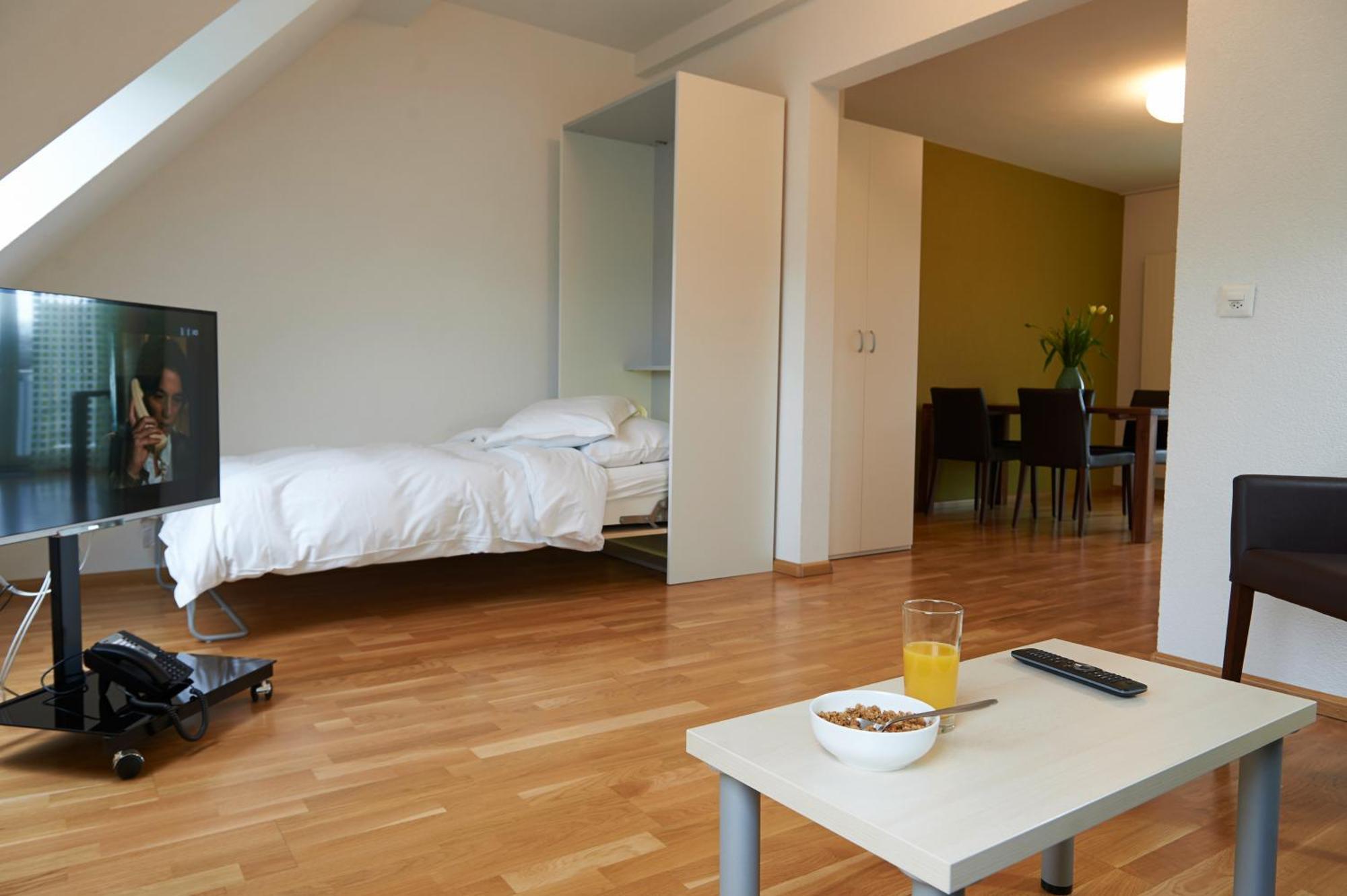 Residence Apartments By Hotel Du Commerce Basilea Exterior foto
