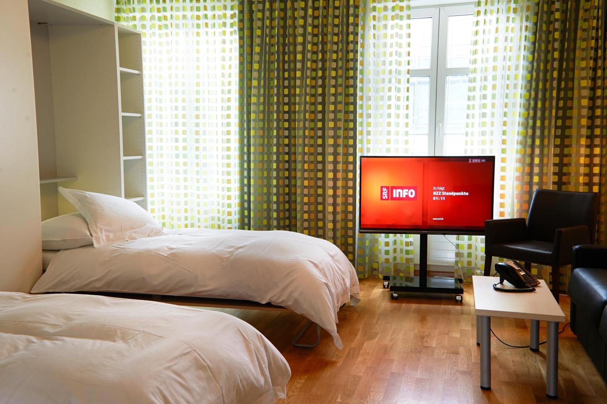 Residence Apartments By Hotel Du Commerce Basilea Exterior foto